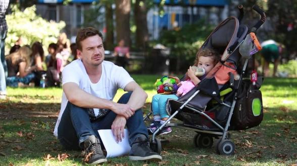 Nadie_nos_mira-569295664-large